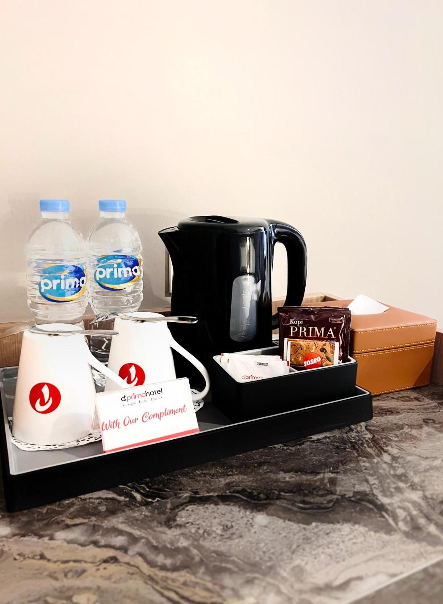 D'Primahotel Airport Sultan Hasanuddin Makassar Sudiang Exteriör bild